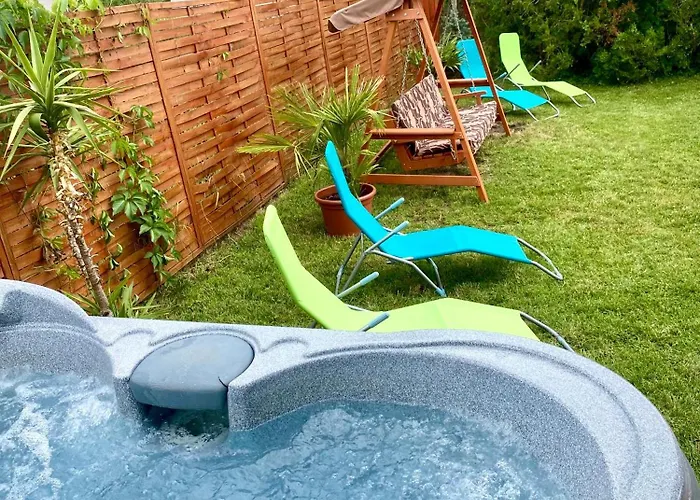 Tieff Apartmanhaz Balatonmariafuerdo Hullamtelep Dom wakacyjny Balatonkeresztúr