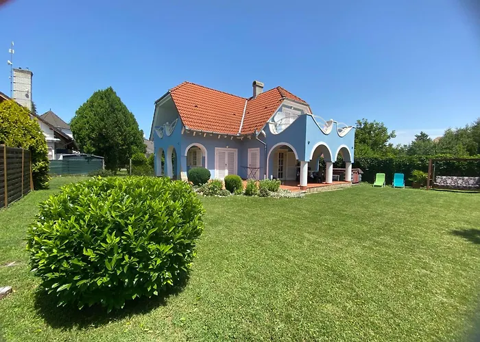 Tieff Apartmanhaz Balatonmariafuerdo Hullamtelep Balatonkeresztur