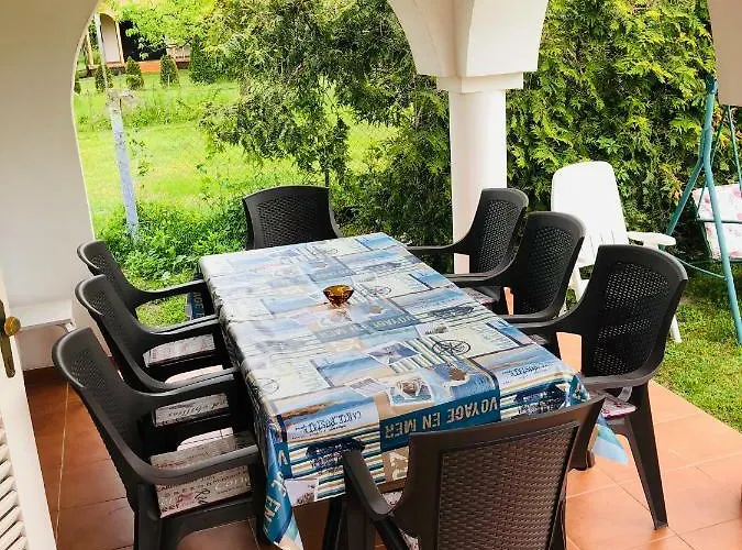 Dom wakacyjny Tieff Apartmanhaz Balatonmariafuerdo Hullamtelep *