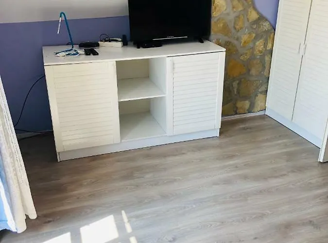 Tieff Apartmanhaz Balatonmariafuerdo Hullamtelep *